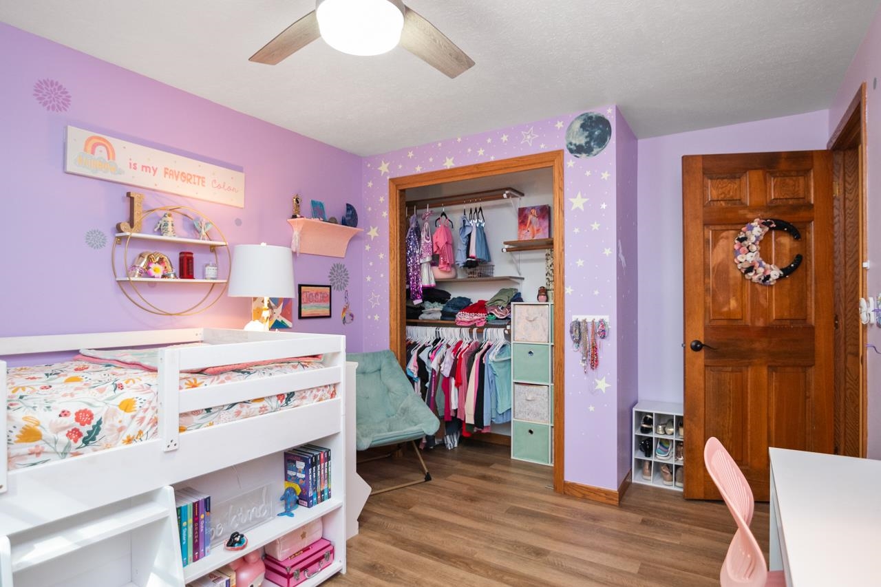 4551 Choctaw Trail Green Bay, WI 54313 - Photo 23 of 57