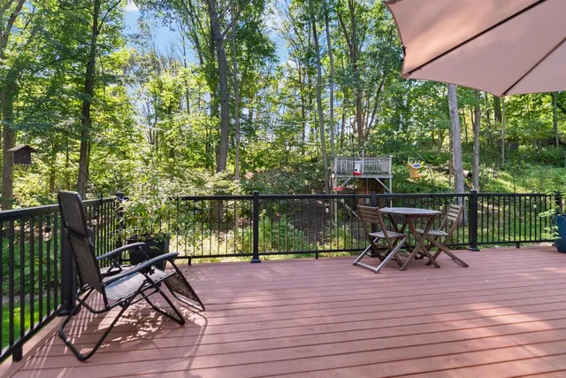 $649,000 | 4551 Choctaw Trail, Green Bay, WI 54313