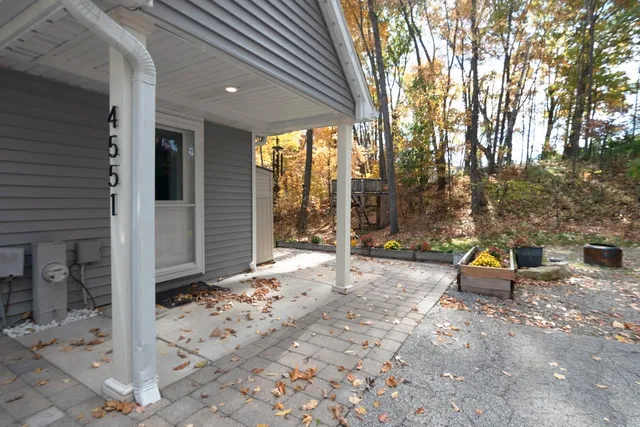 $649,000 | 4551 Choctaw Trail, Green Bay, WI 54313