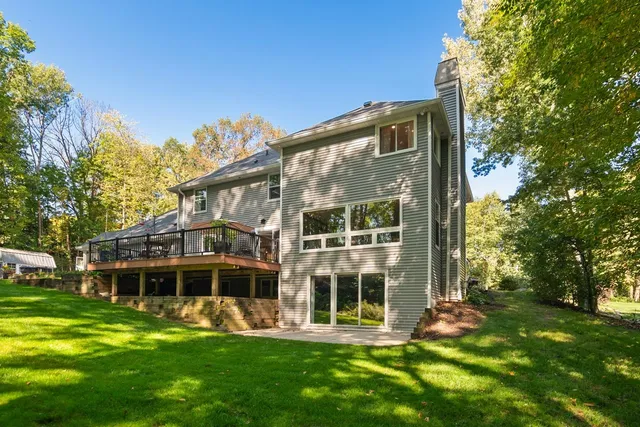 $649,000 | 4551 Choctaw Trail, Green Bay, WI 54313