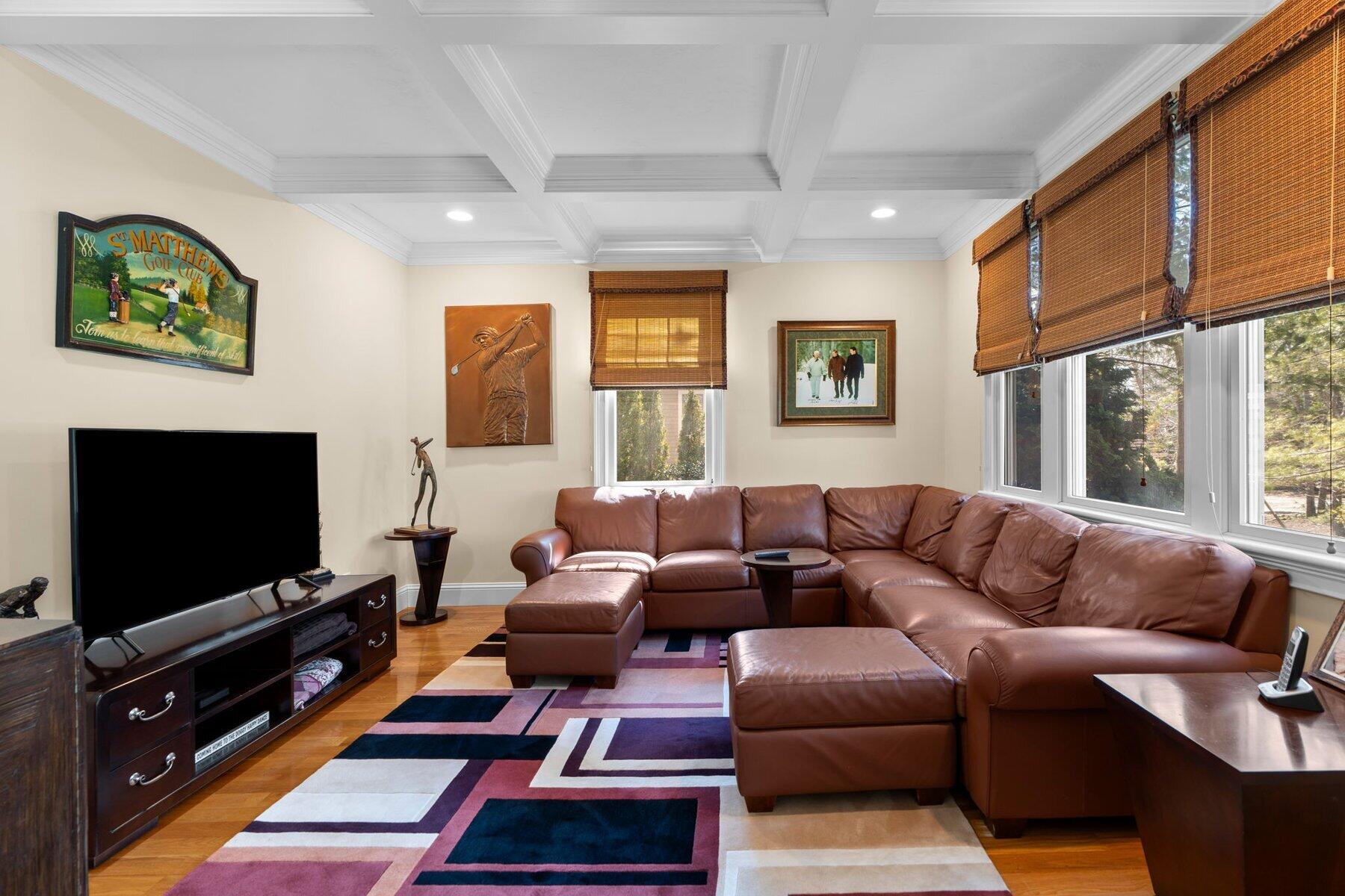 36 Troon Way Mashpee, MA 02649 - Photo 4 of 51 29-custom-36 Troon Way Hi Res-9