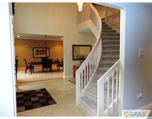 8 Liberty Lane Millstone Township, NJ 08535 - Photo 3 of 23 Gallery Image 3