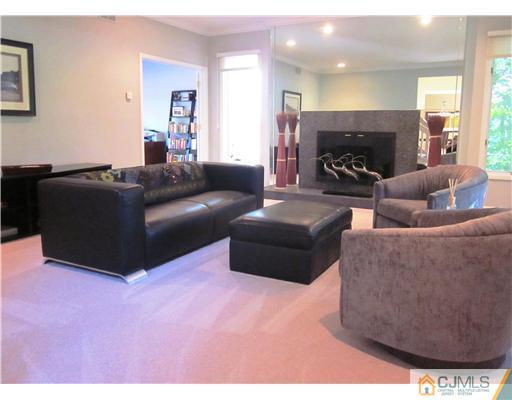 8 Liberty Lane Millstone Township, NJ 08535 - Photo 8 of 23 Gallery Image 8