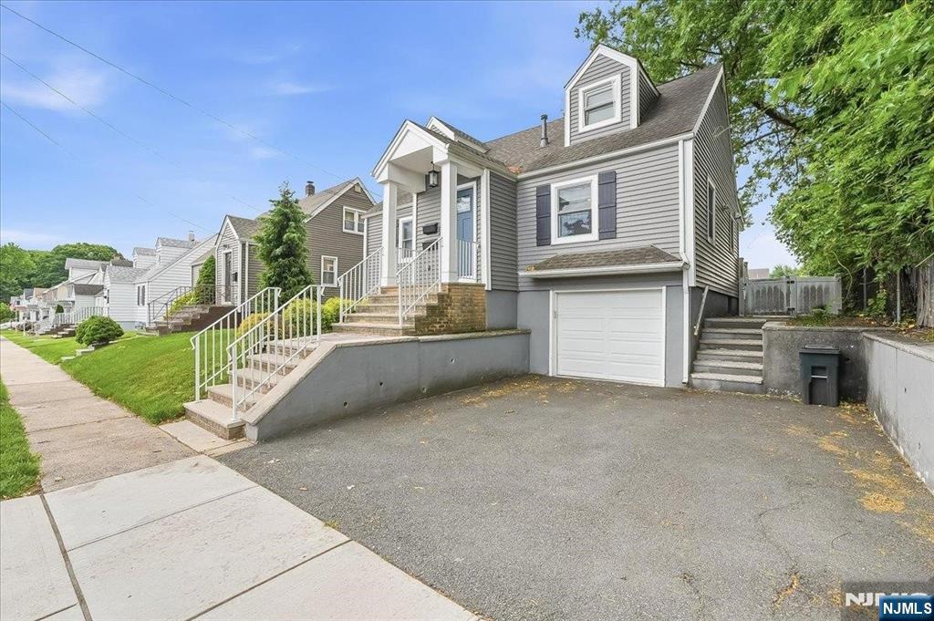 7 Main Terrace Bloomfield, NJ 07003 - Photo 33 of 34