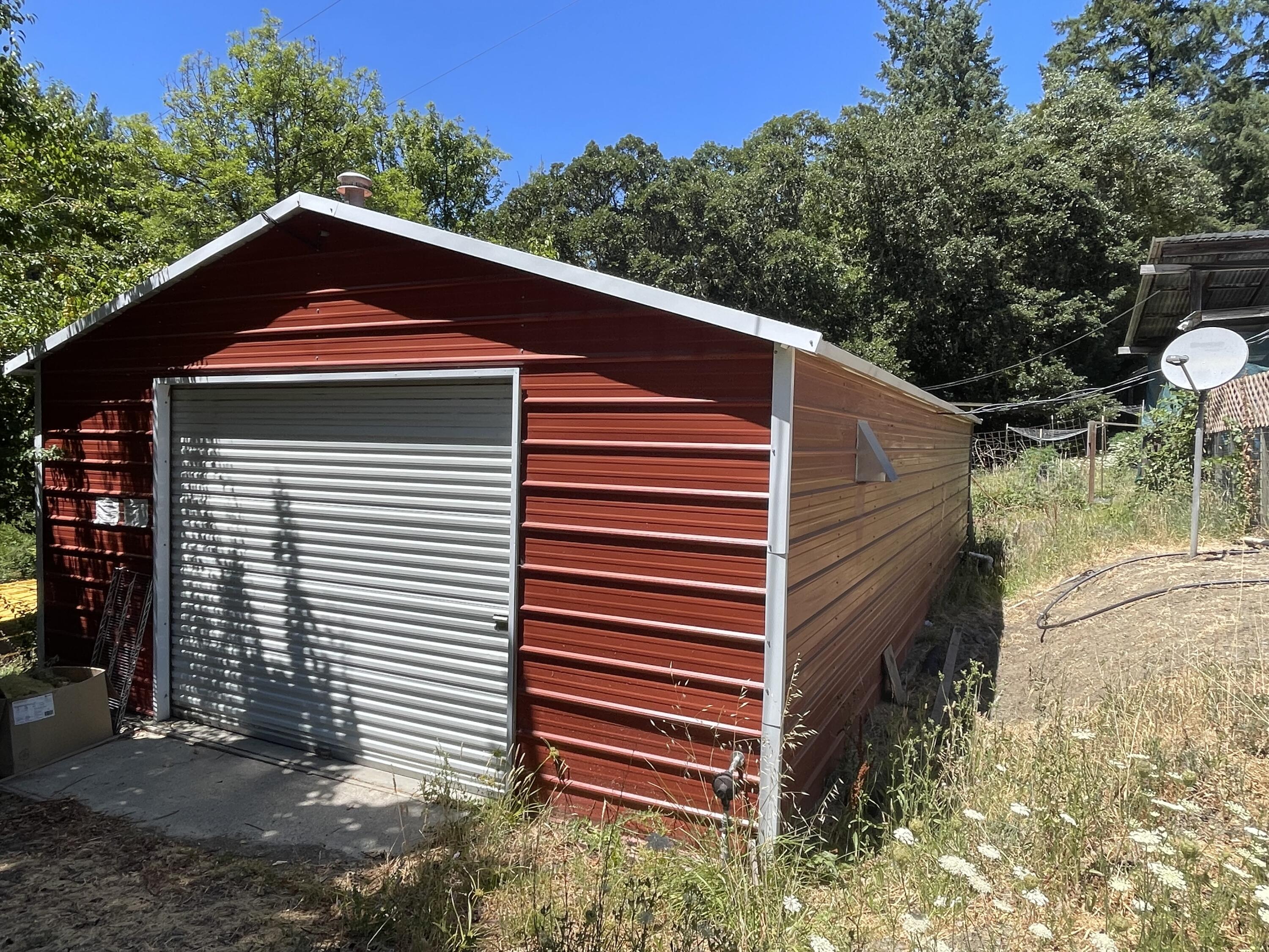 35082 Alderpoint Road Blocksburg, CA 95514 - Photo 28 of 71