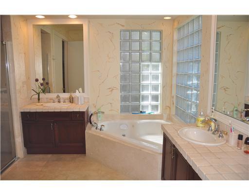 4093 Briarcliff Circle Boca Raton, FL 33496 - Photo 11 of 16 Additional Photo