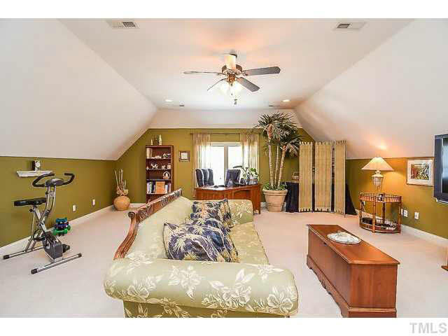 12328 Beestone Lane Raleigh, NC 27614 - Photo 23 of 25 Bonus Room