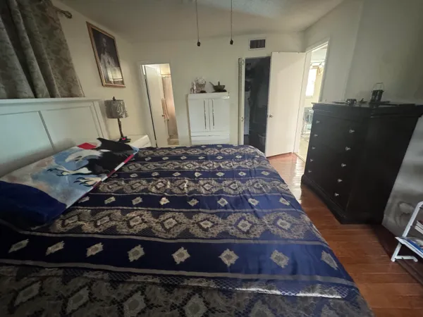 $1,600 | 725 Lori Drive, Unit 107, Palm Springs, FL 33461