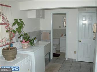 310 Heathcliffe Road Huntingdon Valley, PA 19006 - Photo 12 of 12 Laundry Room