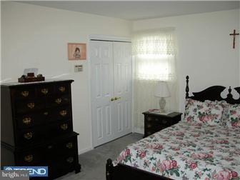 310 Heathcliffe Road Huntingdon Valley, PA 19006 - Photo 7 of 12 Bedroom - Main