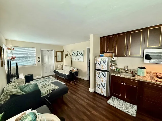 $1,475 | 1201 Northeast 5th Avenue, Unit 1, Fort Lauderdale, FL 33304