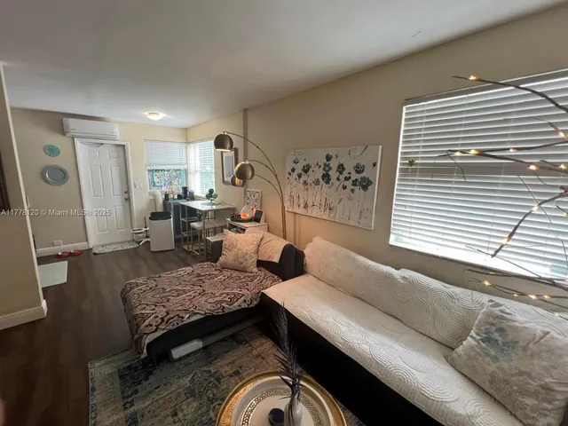 $1,475 | 1201 Northeast 5th Avenue, Unit 1, Fort Lauderdale, FL 33304