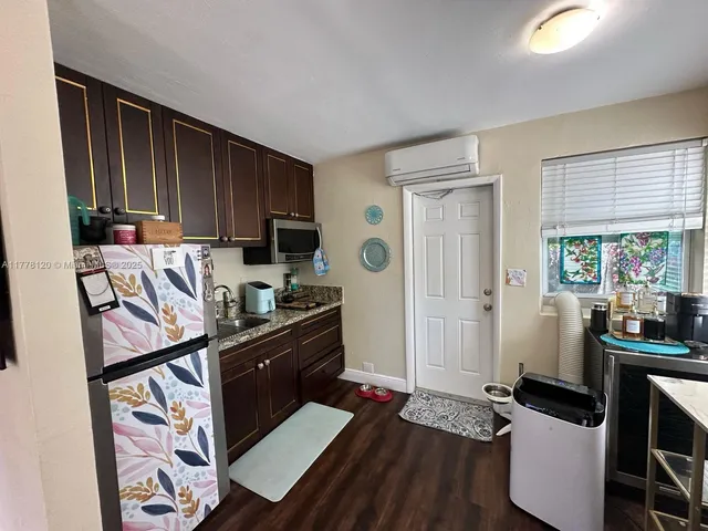 $1,475 | 1201 Northeast 5th Avenue, Unit 1, Fort Lauderdale, FL 33304