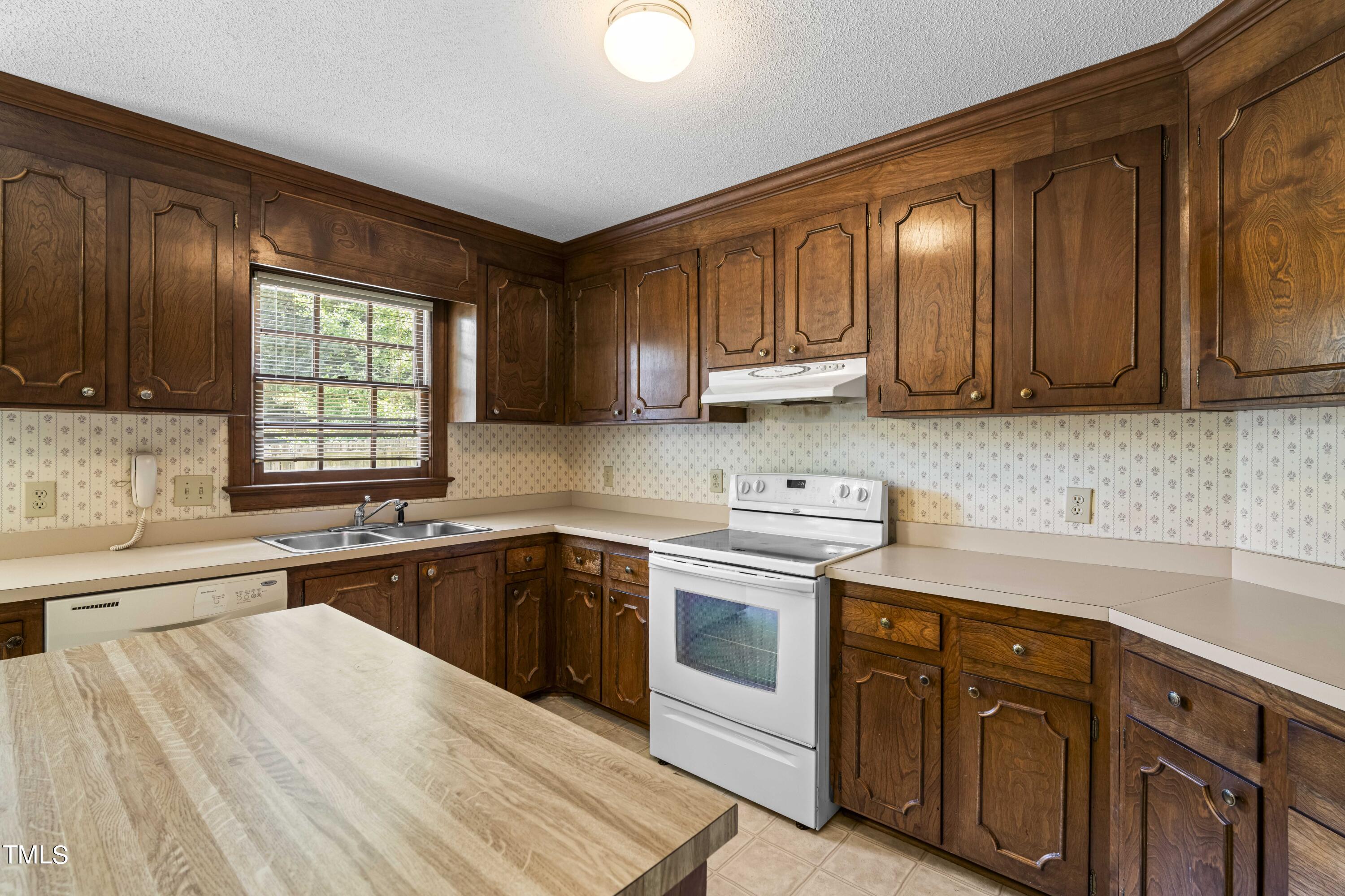 707 Chapwith Road Garner, NC 27529 - Photo 12 of 28 DSC05949