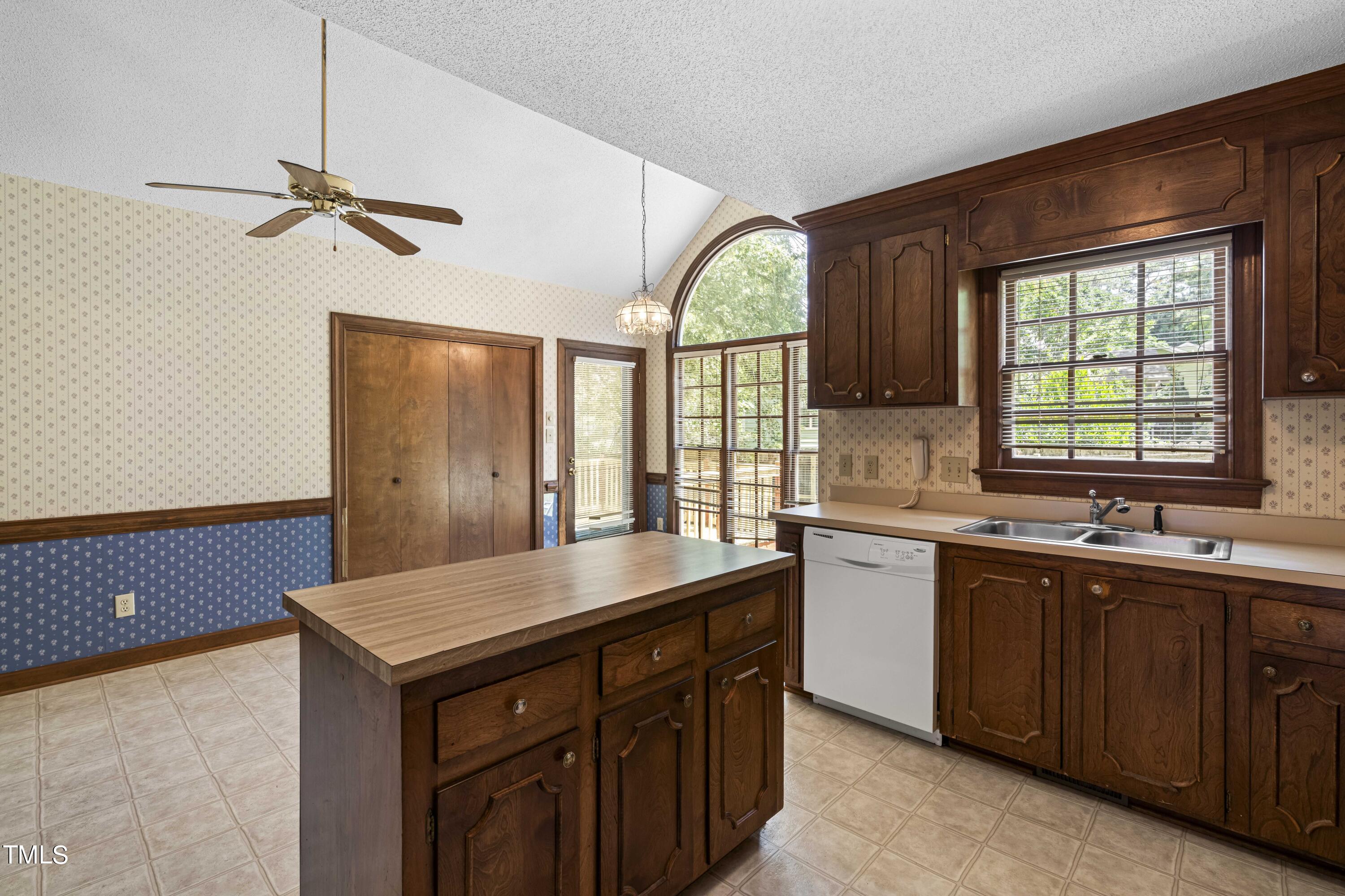 707 Chapwith Road Garner, NC 27529 - Photo 13 of 28 DSC05952