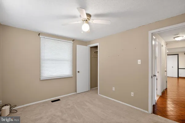 $300,000 | 9773 Emerald Lane, Newburg, MD 20664