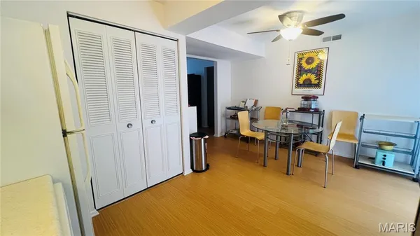$104,900 | 3122 Carnaby Lane, Unit A, Bridgeton, MO 63044