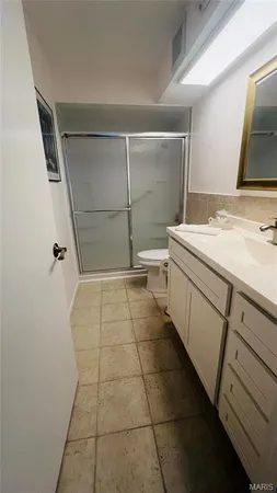 $104,900 | 3122 Carnaby Lane, Unit A, Bridgeton, MO 63044