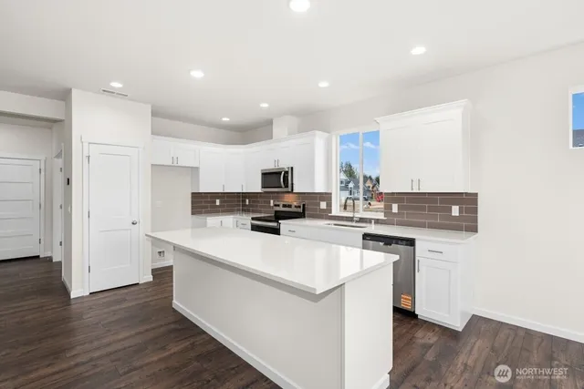 $626,005 | 14774 88th Avenue Southeast, Unit 13, Yelm, WA 98597