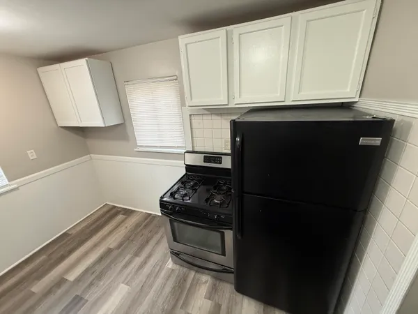 $139,000 | 24823 Wilmot Avenue, Eastpointe, MI 48021