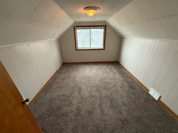 $139,000 | 24823 Wilmot Avenue, Eastpointe, MI 48021