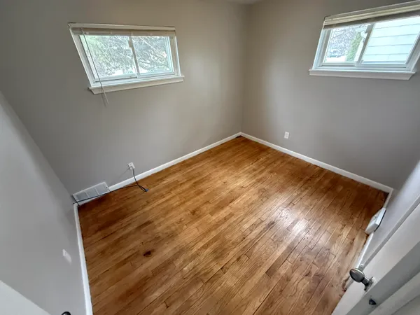 $139,000 | 24823 Wilmot Avenue, Eastpointe, MI 48021