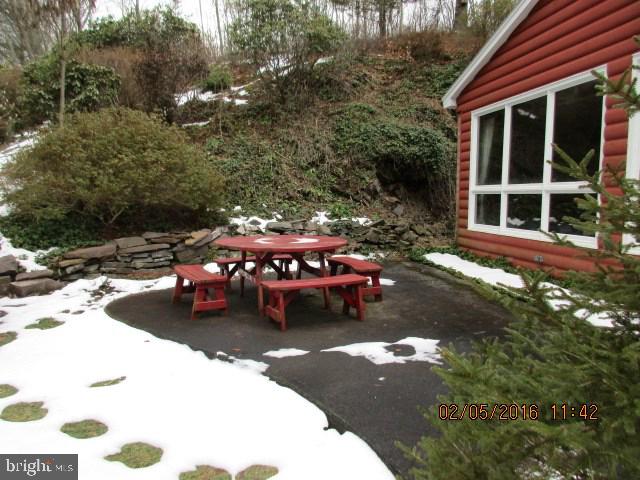 35 Saw Mill Road Halifax, PA 17032 - Photo 4 of 25