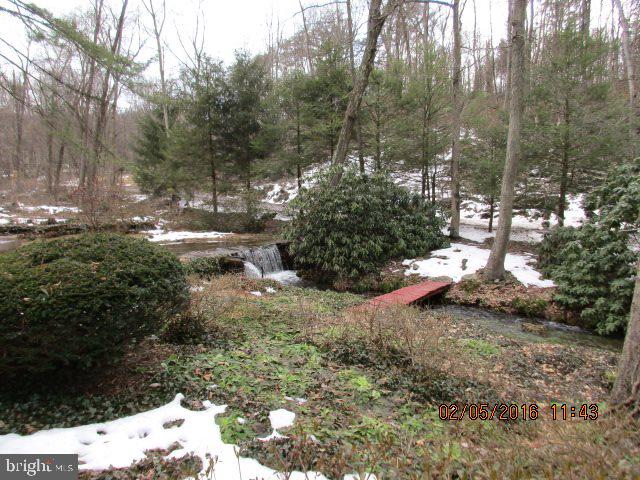 35 Saw Mill Road Halifax, PA 17032 - Photo 5 of 25