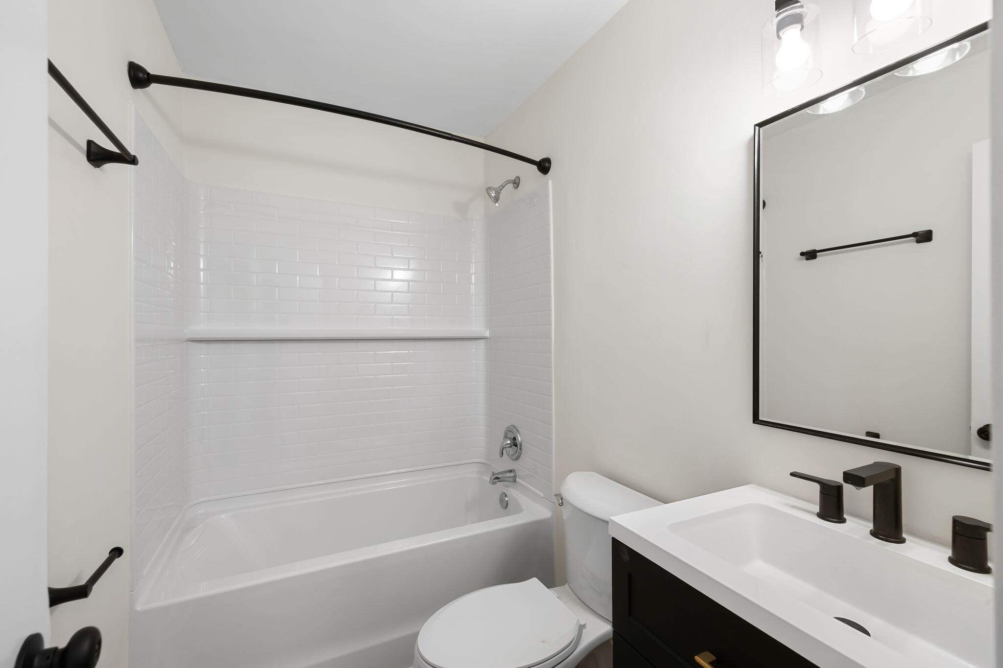 270 Fleming Road, Unit D Charleston, SC 29412 - Photo 7 of 10 8