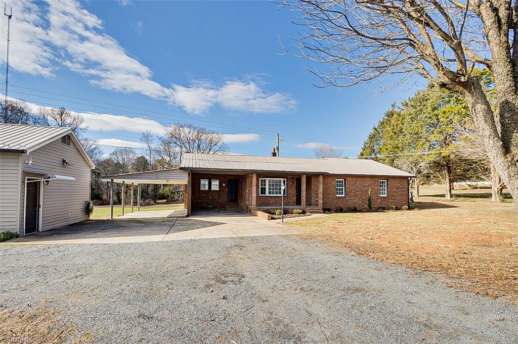 5355 Old Walker Mill Road Randleman, NC 27317 - Photo 4 of 42