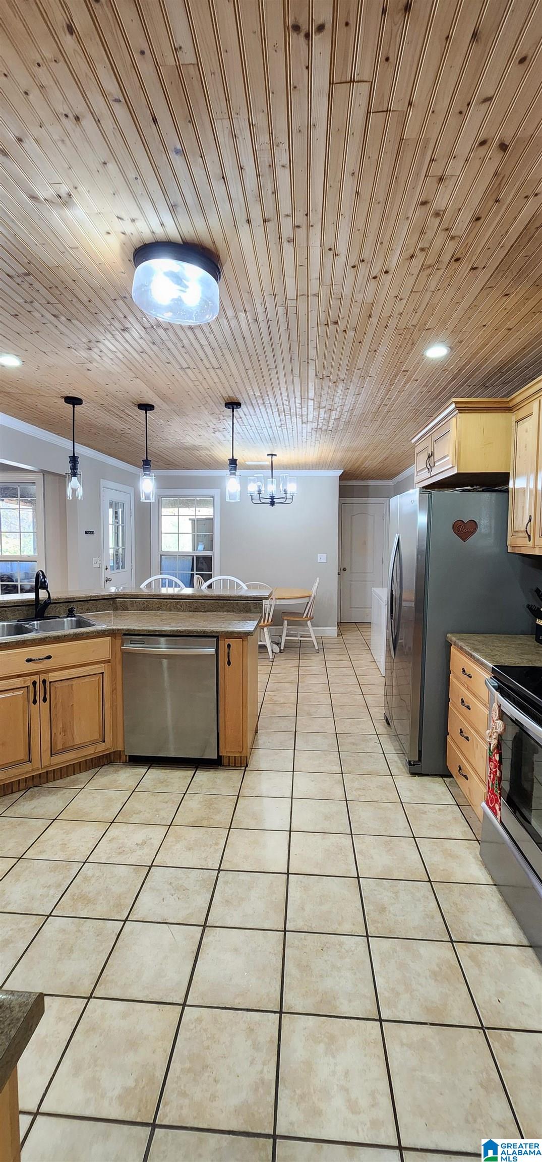 755 Co Highway 24 Springville, AL 35146 - Photo 7 of 53