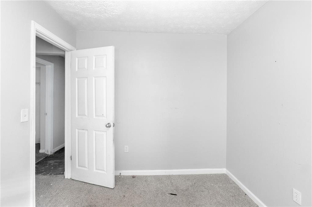 837 Hemingway Road Stone Mountain, GA 30088 - Photo 12 of 28 Gallery Image 12