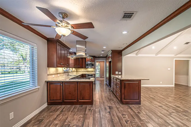 $6,975 | 17615 Swansbury Drive, Cypress, TX 77429