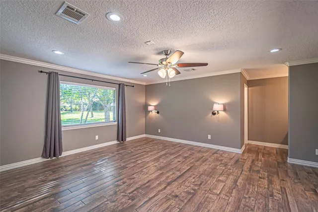 $6,975 | 17615 Swansbury Drive, Cypress, TX 77429