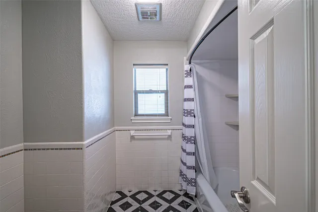 $6,975 | 17615 Swansbury Drive, Cypress, TX 77429