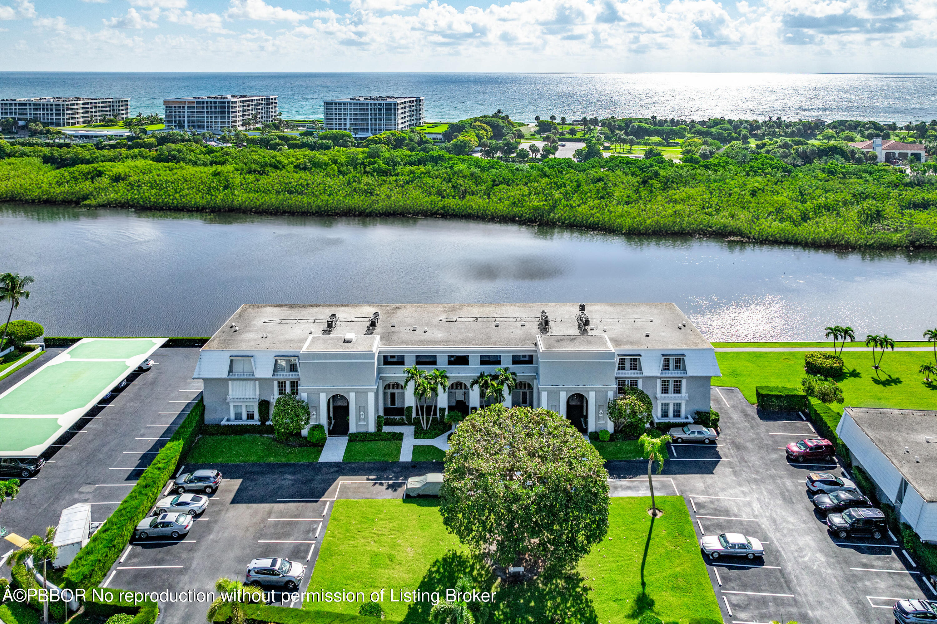 2165 Ibis Isle Road, Unit 6 Palm Beach, FL 33480 - Photo 23 of 30 aerial front