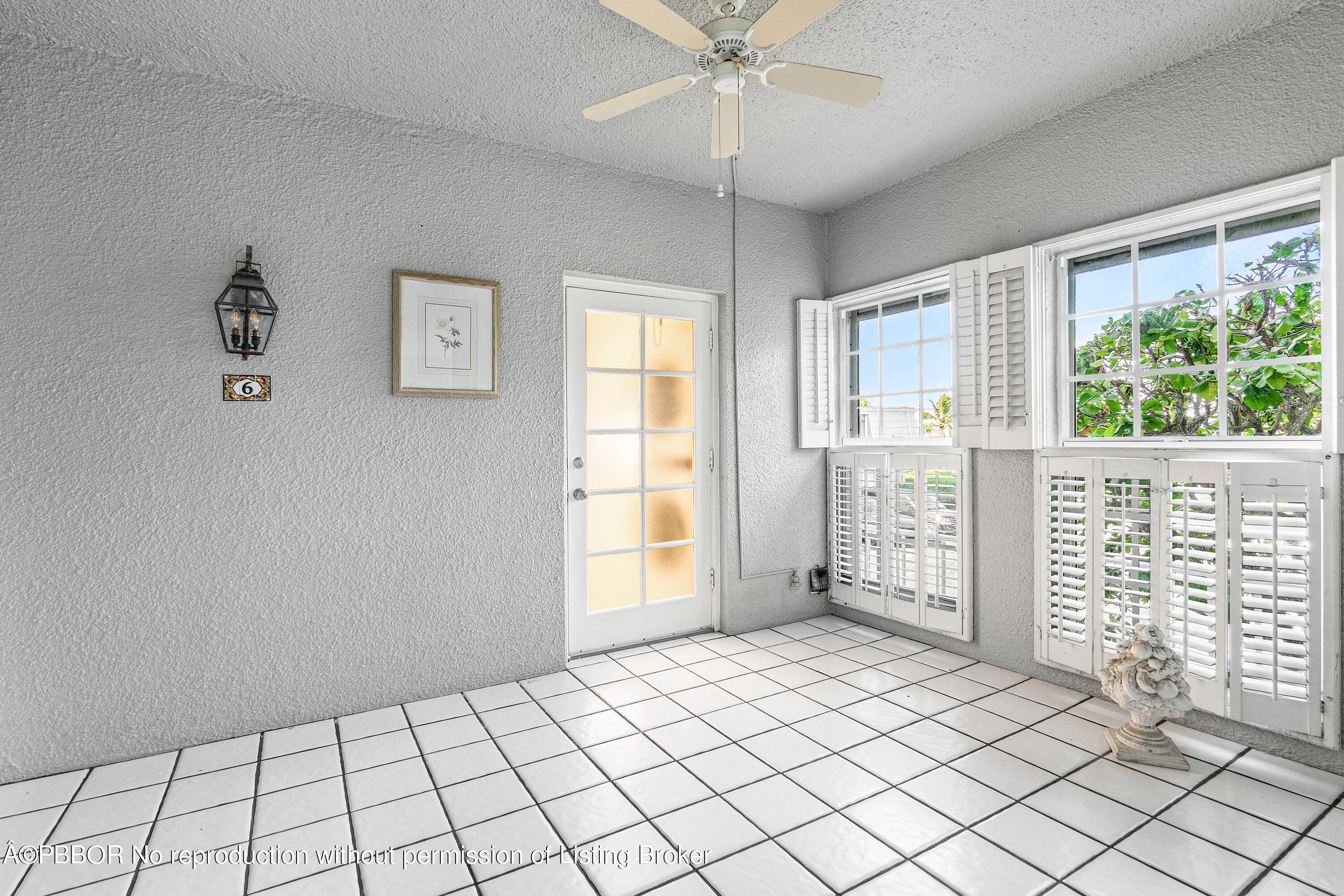 2165 Ibis Isle Road, Unit 6 Palm Beach, FL 33480 - Photo 6 of 30 fro0nt terrace
