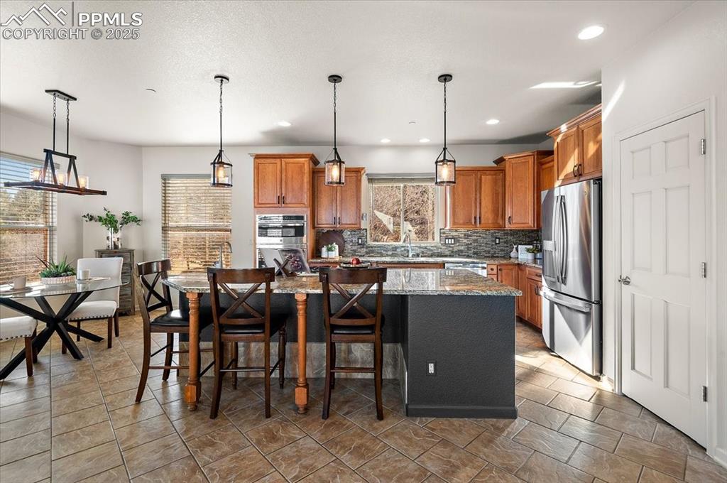 155 Balmoral Way Colorado Springs, CO 80906 - Photo 7 of 37