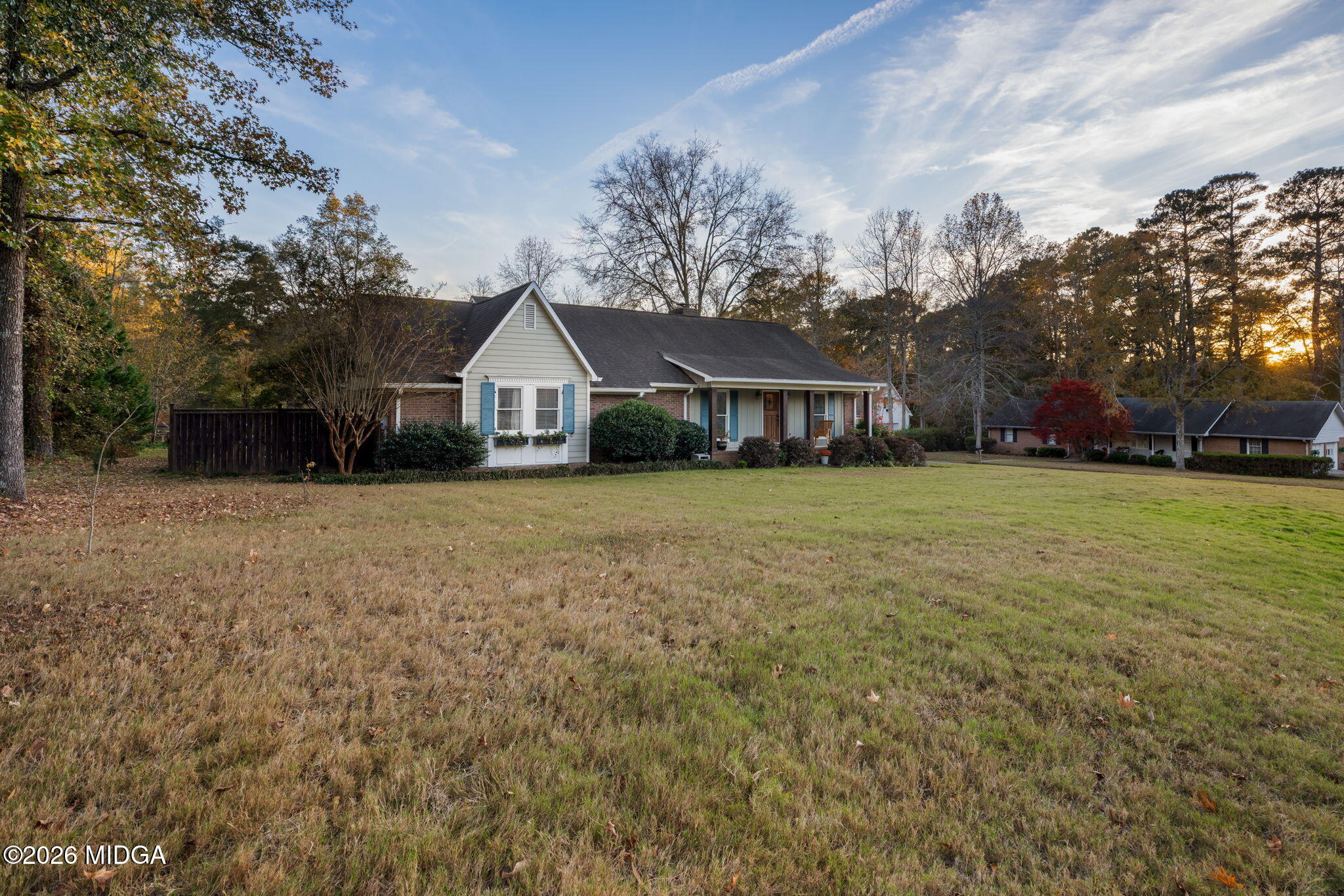 101 Spring Valley Court Macon, GA 31210 - Photo 2 of 35 2-web-or-mls-251107_AbellVisuals_Signatu
