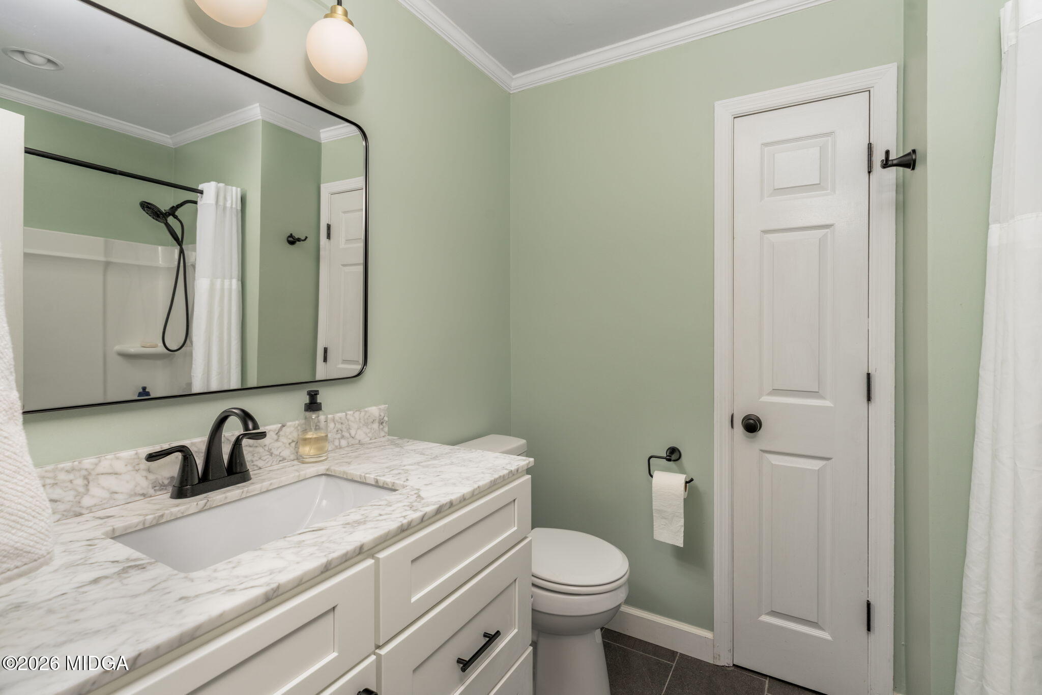 101 Spring Valley Court Macon, GA 31210 - Photo 29 of 35 29-web-or-mls-251107_AbellVisuals_Signat