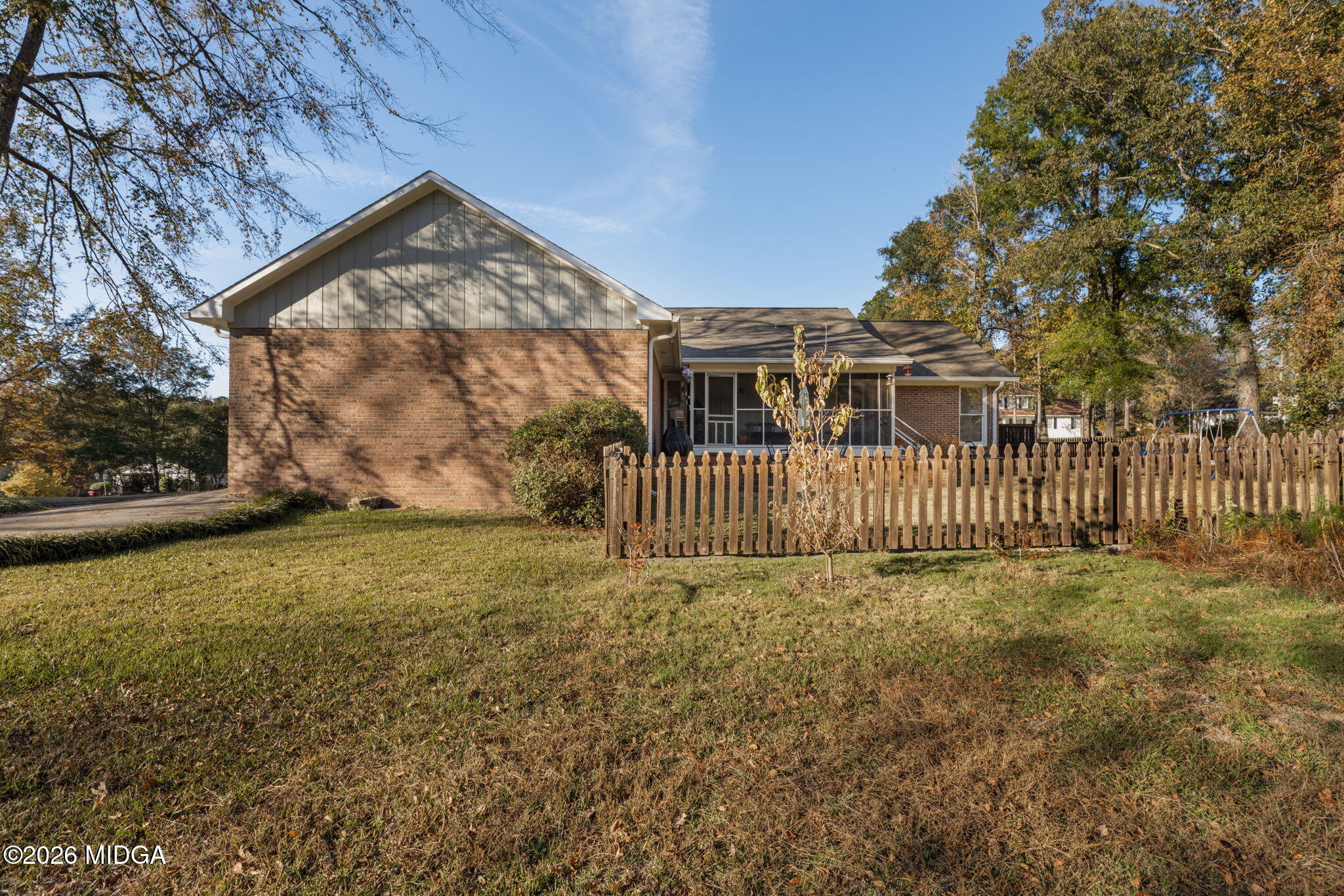 101 Spring Valley Court Macon, GA 31210 - Photo 35 of 35 35-web-or-mls-251107_AbellVisuals_Signat