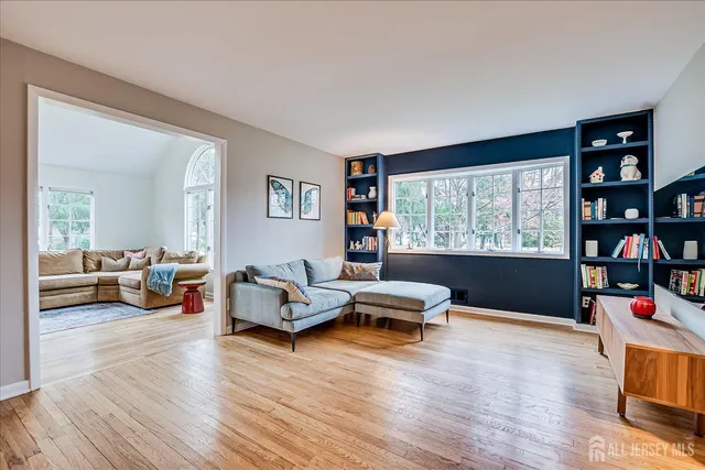 $1,095,000 | 34 Prospect Avenue, Plainsboro, NJ 08536