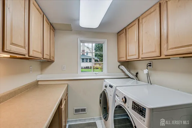 $1,095,000 | 34 Prospect Avenue, Plainsboro, NJ 08536