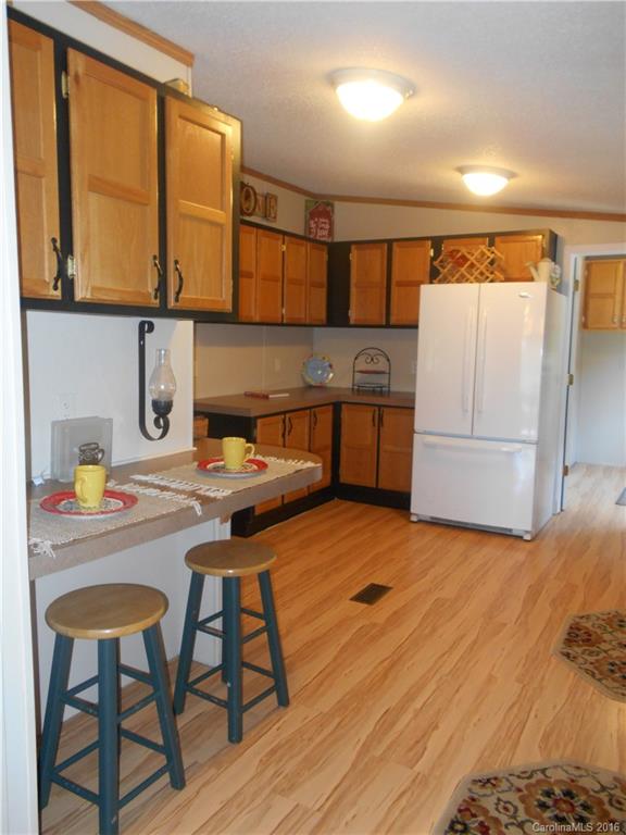 1040 East Fork Road Marshall, NC 28753 - Photo 13 of 24 Gallery Image 13