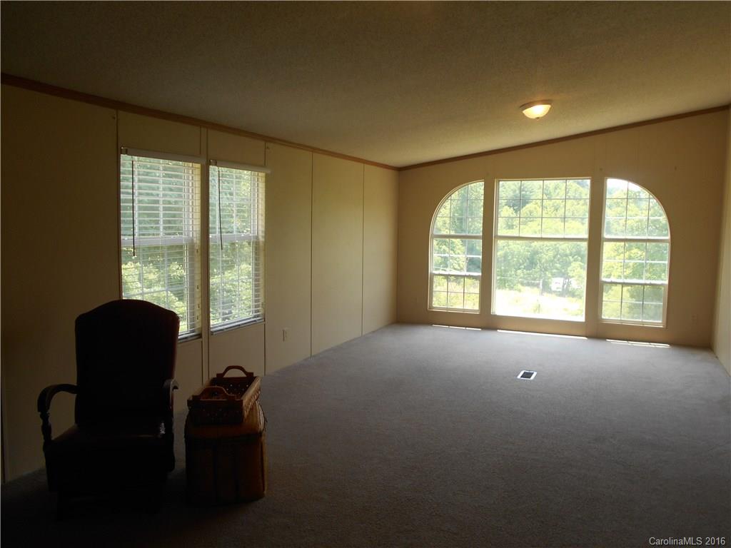 1040 East Fork Road Marshall, NC 28753 - Photo 16 of 24 Gallery Image 16