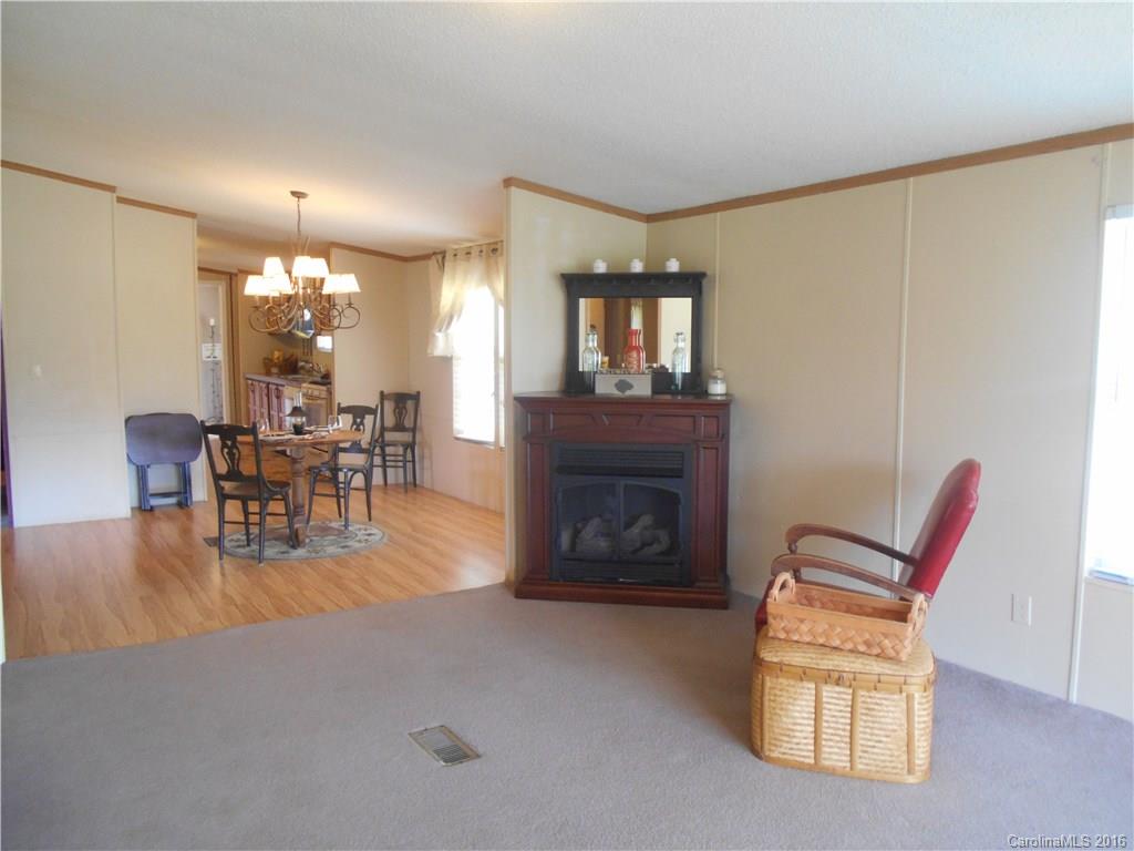 1040 East Fork Road Marshall, NC 28753 - Photo 17 of 24 Gallery Image 17