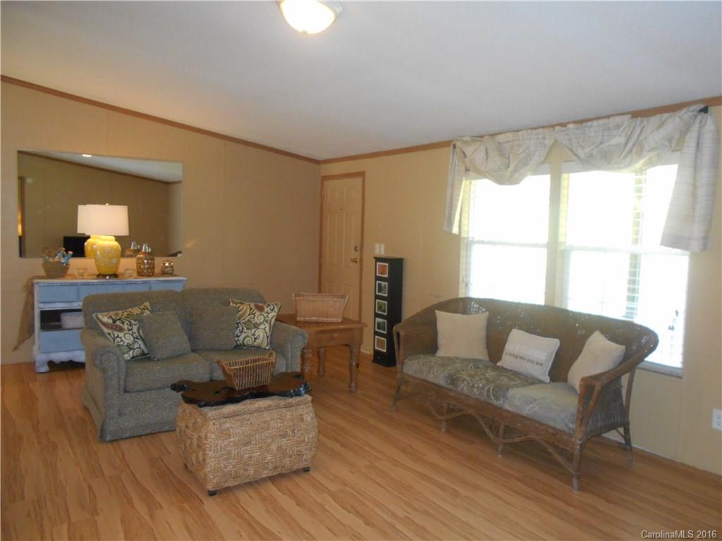 1040 East Fork Road Marshall, NC 28753 - Photo 10 of 24 Gallery Image 10