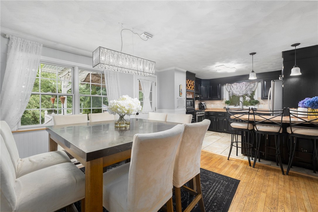 29 Longfellow Drive Coventry, RI 02816 - Photo 7 of 36