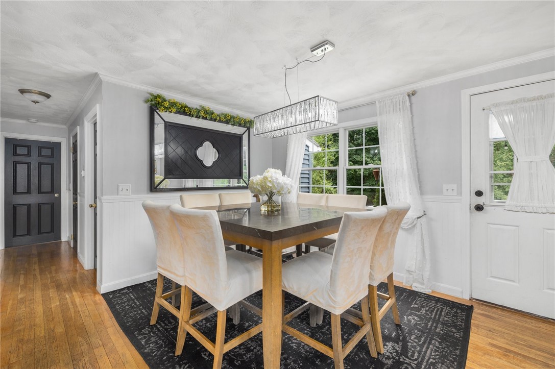 29 Longfellow Drive Coventry, RI 02816 - Photo 8 of 36