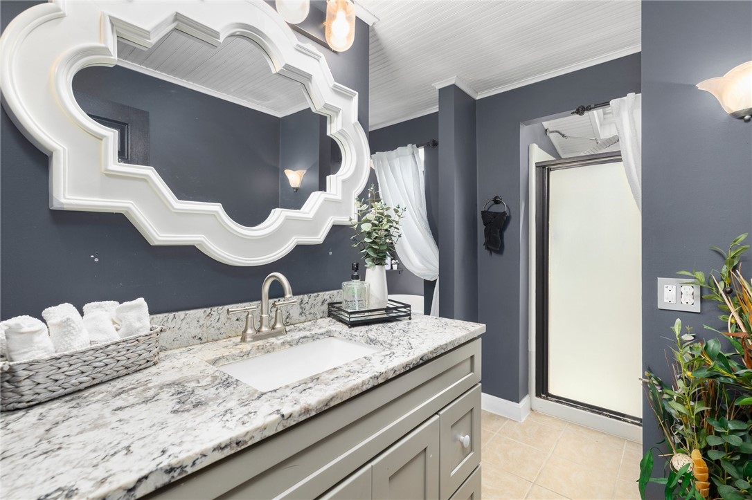 29 Longfellow Drive Coventry, RI 02816 - Photo 9 of 36